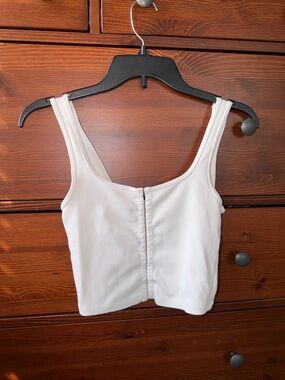 Abercrombie & Fitch White Ribbed Crop Tank - Soft A&F Collection